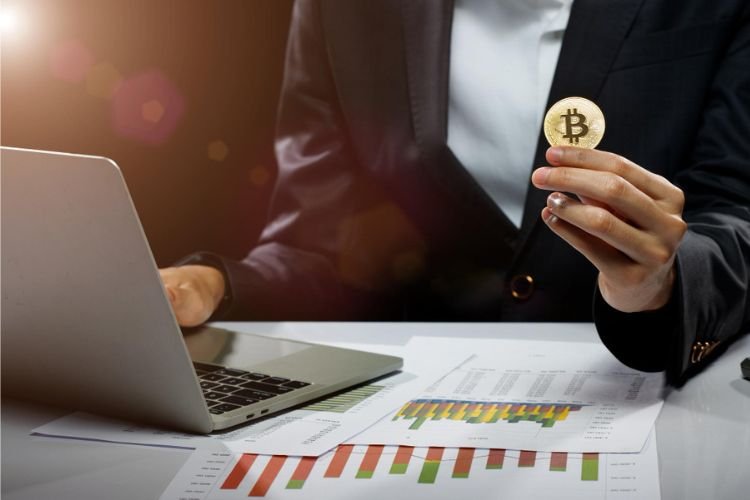 Planning to Start a Crypto business in UAE? Choose RAK DAO